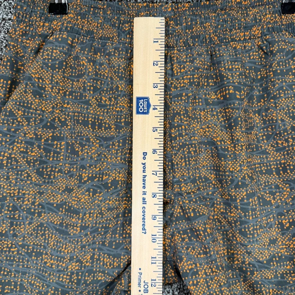 Lululemon Pace Breaker Linerless Shorts Mens M/7